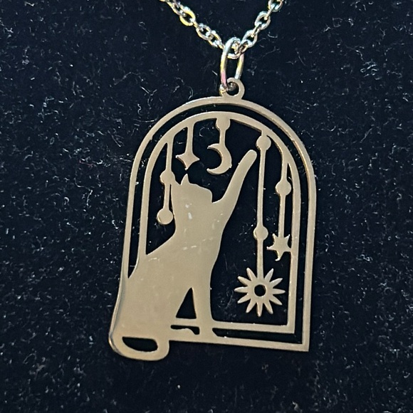 Cat necklace - Picture 1 of 4